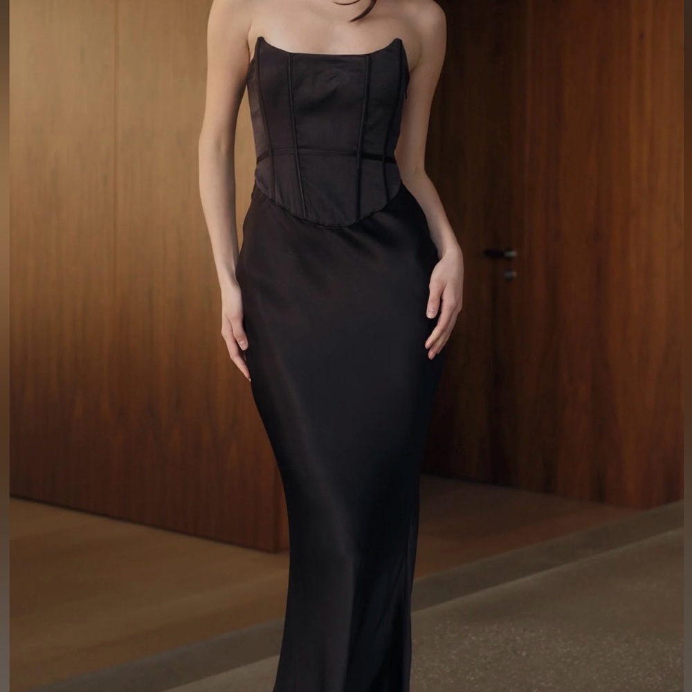 MESHKI Harlow Satin Strapless Maxi Dress - Black